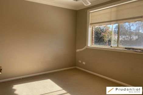 Property photo of 4/6 Wickfield Circuit Ambarvale NSW 2560