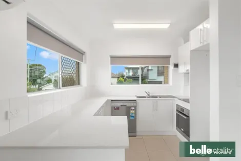 Property photo of 3/45 Henderson Street Camp Hill QLD 4152