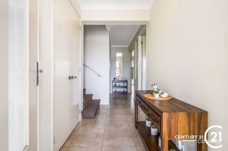 Property photo of 160 Liz Kernohan Drive Elderslie NSW 2570