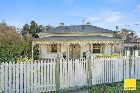 82 Gladstone St, Quarry Hill, VIC 3550