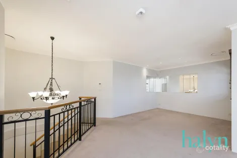 Property photo of 6 Hinkler Loop Maylands WA 6051