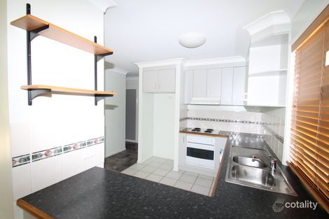 Property photo of 5 Montrose Place New Auckland QLD 4680