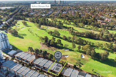 Property photo of 10 Fairway Circuit Strathfield NSW 2135
