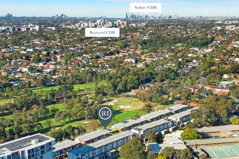 Property photo of 10 Fairway Circuit Strathfield NSW 2135