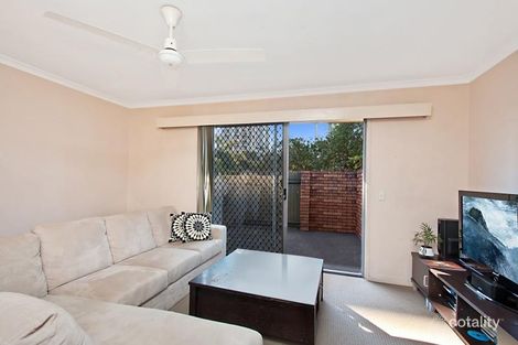 1/26 Alexandra Ave, Mermaid Beach, QLD 4218