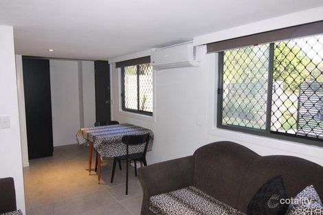 Property photo of 3 Rill Court Nerang QLD 4211