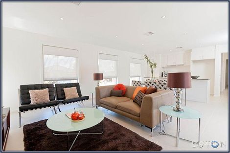 13 Kevin Curtis Cres, Casey, ACT 2913