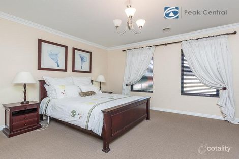 Property photo of 19 Kinloch Pass Aubin Grove WA 6164
