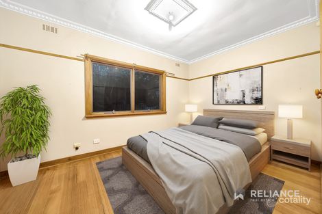 Property photo of 62 Duncans Road Werribee VIC 3030