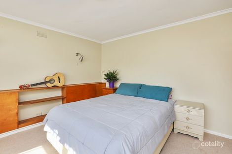 Property photo of 2 Manifold Street Manifold Heights VIC 3218