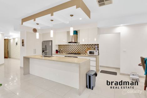 Property photo of 41 Yarradale Drive Mickleham VIC 3064