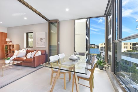 Property photo of 405/3 Half Street Wentworth Point NSW 2127