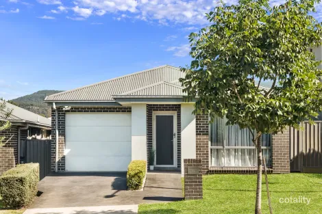 11 Scanlon St, Calderwood, NSW 2527