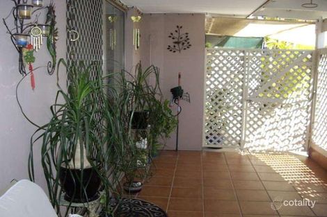 2/110 Amarina Ave, Mooloolaba, QLD 4557