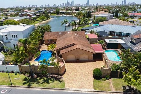 22 Edinburgh Rd, Benowa, QLD 4217
