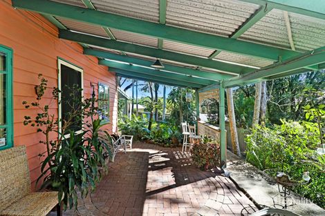 10 Ash St, Maleny, QLD 4552