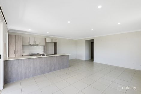 Property photo of 1/66 Waterfront Drive Karalee QLD 4306
