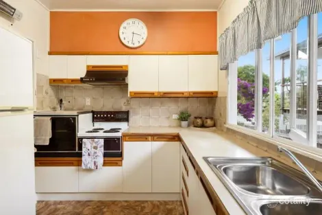 Property photo of 40 Illowra Street The Gap QLD 4061