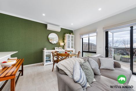 Property photo of 15 Hopper Walk Googong NSW 2620