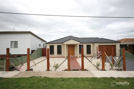 18 Peacock Ave, Norlane, VIC 3214