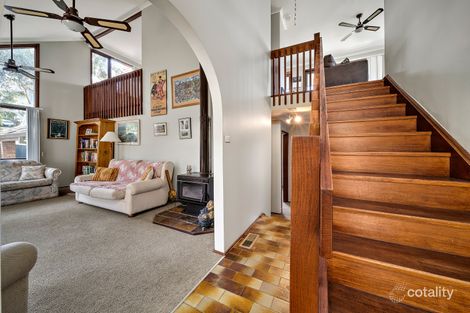 Property photo of 14 Malcolm Place Kambah ACT 2902