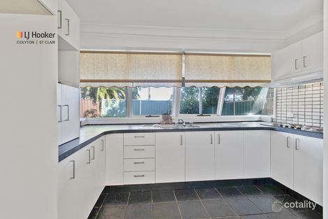 Property photo of 11 Nile Place St Clair NSW 2759