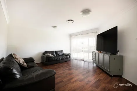 Property photo of 35 Kennedy Close Moss Vale NSW 2577