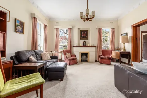 Property photo of 14 Kardella Street Malvern East VIC 3145