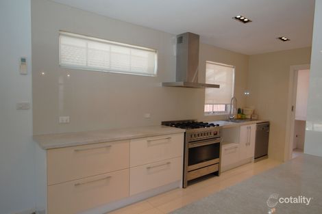 Property photo of 1/13-15 Holyrood Street Hampton VIC 3188