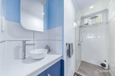 Property photo of 25/11 Island Drive Cannonvale QLD 4802