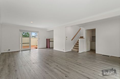 Property photo of 15 Rigby Lane Kensington VIC 3031