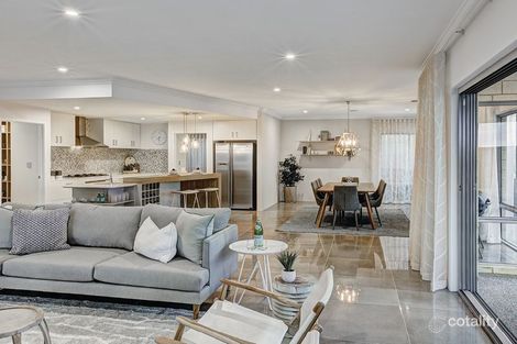 Property photo of 3 Lapis Road Treeby WA 6164