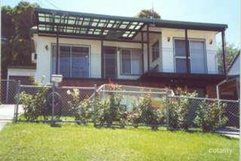 Property photo of 362 Northcliffe Drive Lake Heights NSW 2502