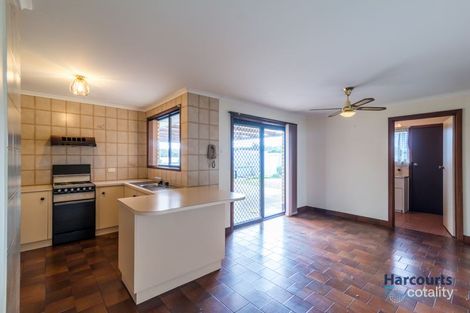 Property photo of 8 Sandhurst Avenue Noarlunga Downs SA 5168