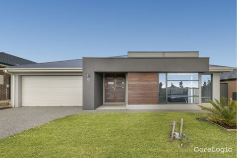 Property photo of 13 Yearling Crescent Clyde North VIC 3978