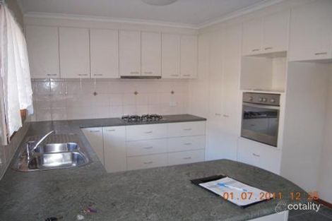 Property photo of 8 Ballinger Court Shepparton VIC 3630