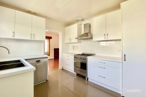 Property photo of 10 Lewis Street Mount Waverley VIC 3149
