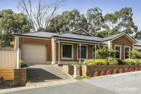 Property photo of 1/8 Cinnamon Way Aberfoyle Park SA 5159