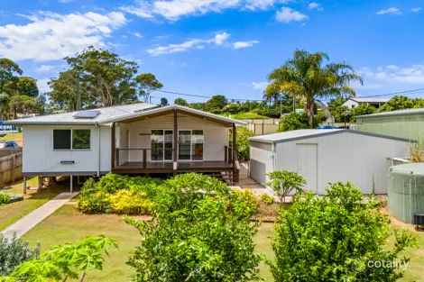 Property photo of 8 Allamanda Street Russell Island QLD 4184