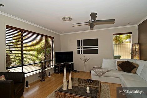 Property photo of 9 Highview Place Parkwood QLD 4214