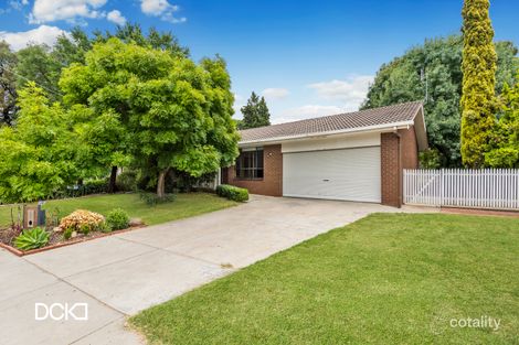 14 Maxwell Cres, Strathdale, VIC 3550