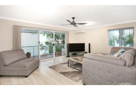 Property photo of 17/32-36 Second Avenue Broadbeach QLD 4218