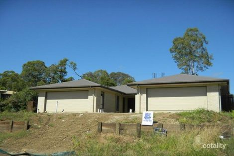 7 Rocklea Dr, Southside, QLD 4570