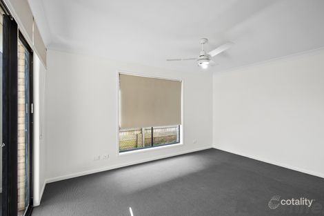 Property photo of 13 Hubner Drive Rothwell QLD 4022