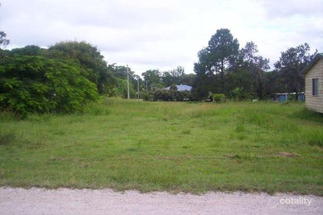 8 Marine St, Macleay Island, QLD 4184