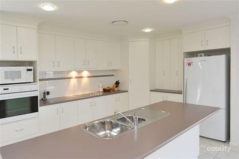 Property photo of 1 Madison Court Glenvale QLD 4350
