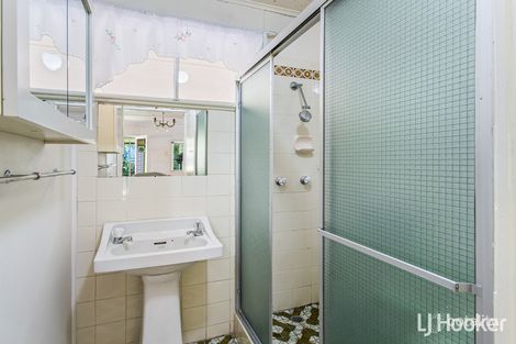 15 Emerald Ave, Deception Bay, QLD 4508