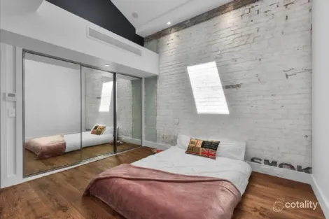 Property photo of 201/98 Bowen Street Spring Hill QLD 4000