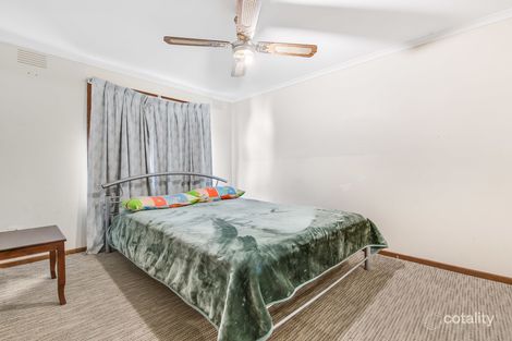 Property photo of 18 Mavis Crescent Kings Park VIC 3021