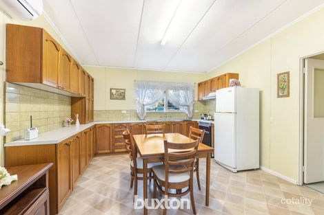 Property photo of 12 St Marks Close Dingley Village VIC 3172